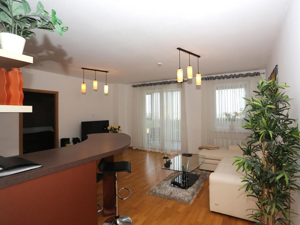 Apartments Panevezys Bagian luar foto