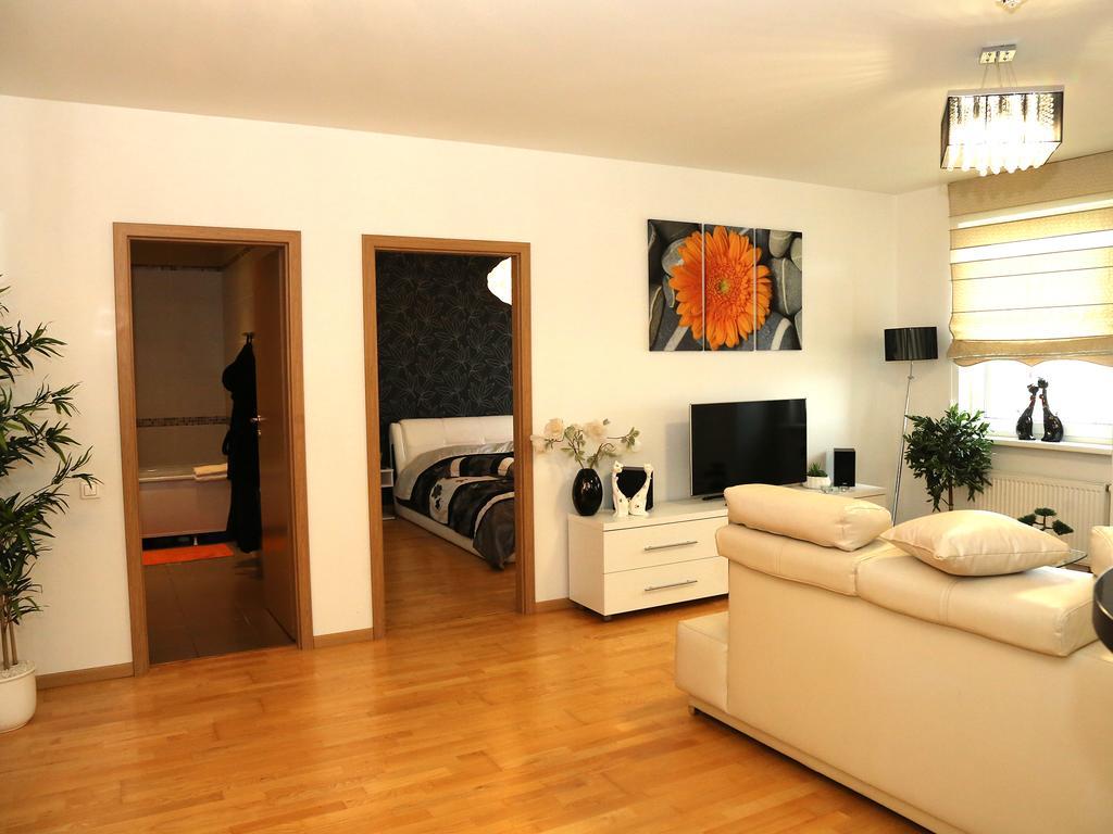 Apartments Panevezys Bagian luar foto