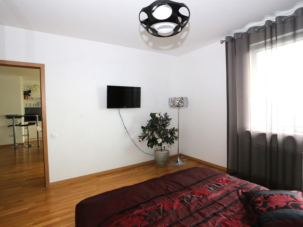 Apartments Panevezys Bagian luar foto