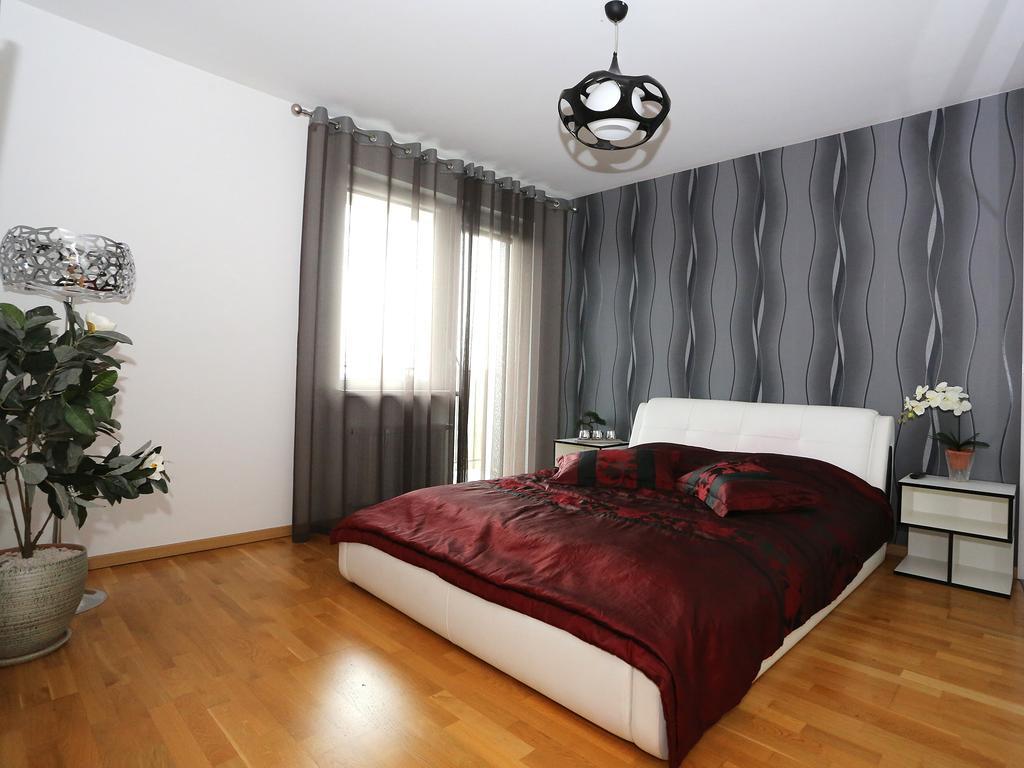 Apartments Panevezys Bagian luar foto