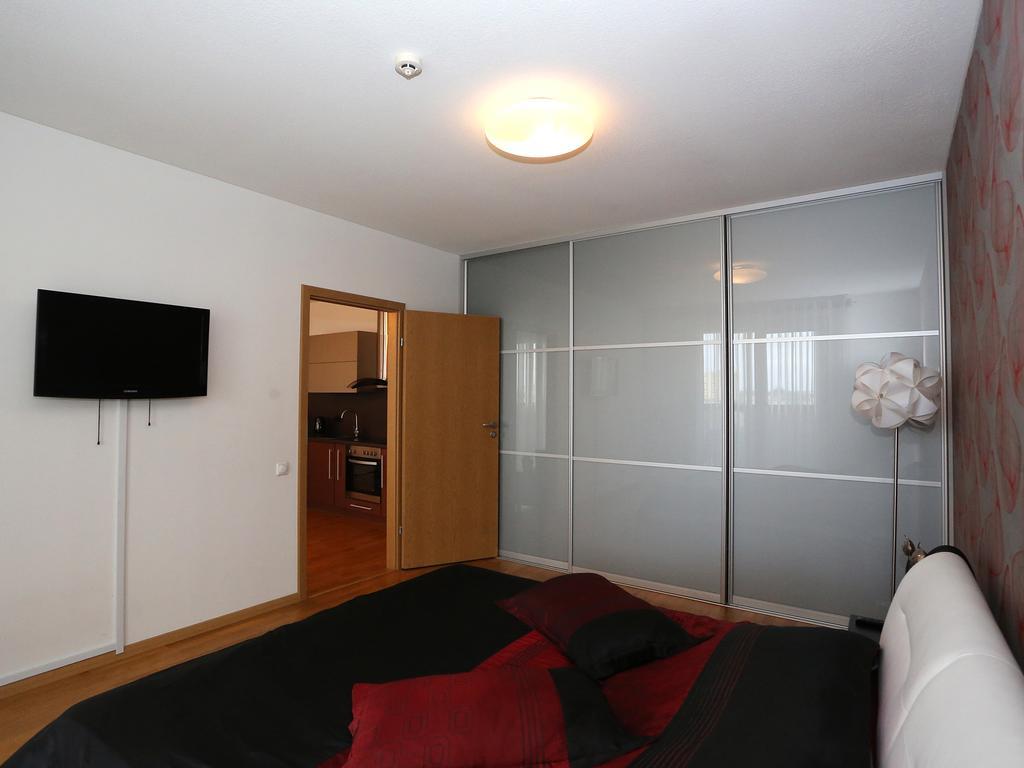 Apartments Panevezys Bagian luar foto